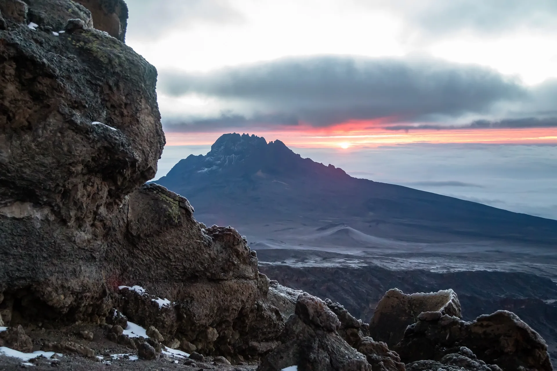 Todas as rotas revelam panoramas imponentes do Kilimanjaro
