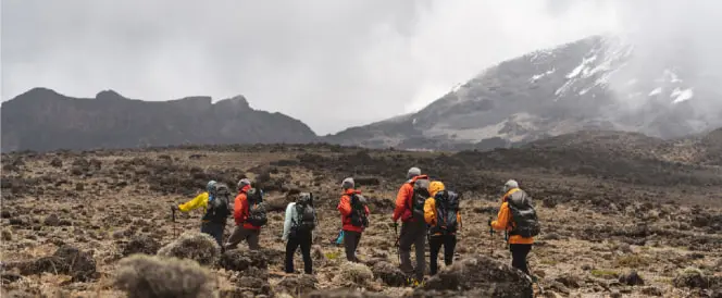 Rota Northern Circuit - Dia 4 - Trekking de Shira 2 a Moir Hut via Lava Tower